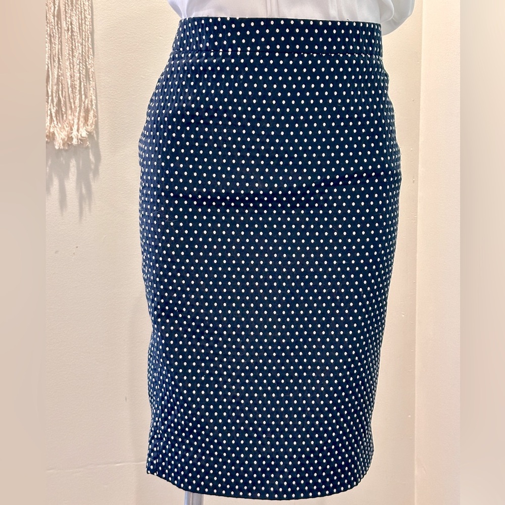 Navy Blue J Crew Number 2 Pencil Skirt size 2